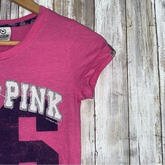 PINK Y2K Univ. Of Pink Tee - Picture 3 of 4